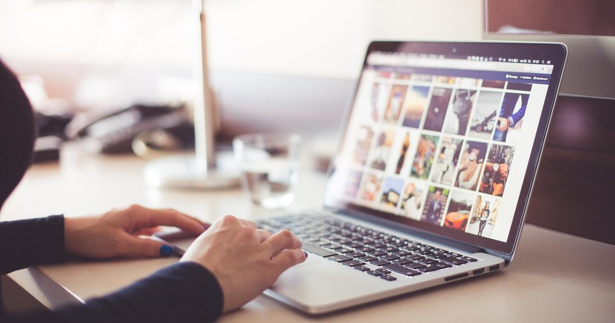 Computer,  desk,  typing,  laptop,  macbook,  woman,  type,  hands,  fingers,  keyboard,  macbook pro,  screen,  technology,  wireless,  wireless technology,  workspace,  working,  computer,  computer,  computer,  computer,  computer,  typing,  typing,  laptop,  laptop,  laptop,  keyboard,  technology