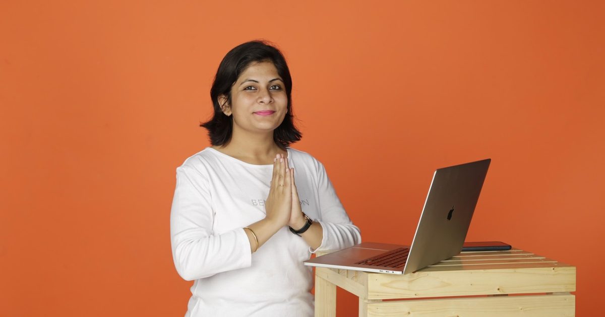 Woman,  business,  laptop,  office,  thought,  working,  idea,  website,  professional