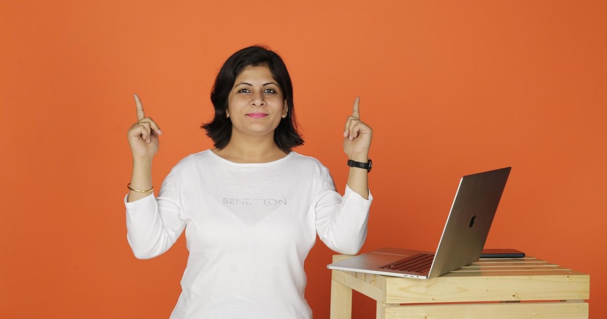 Woman,  business,  laptop,  office,  thought,  working,  idea,  website,  professional
