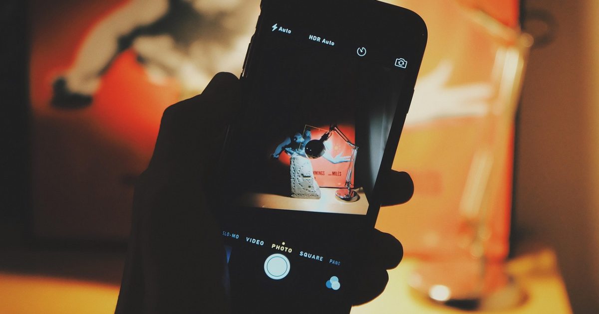 Smartphone, camera, photography, phone, mobile, picture, photo, taking, technology, lifestyle, display, lamp, desk, iphone, hand, holding